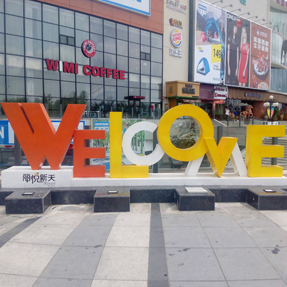 在室外安排长时间不锈钢雕塑之后需要洗濯？？？？？？