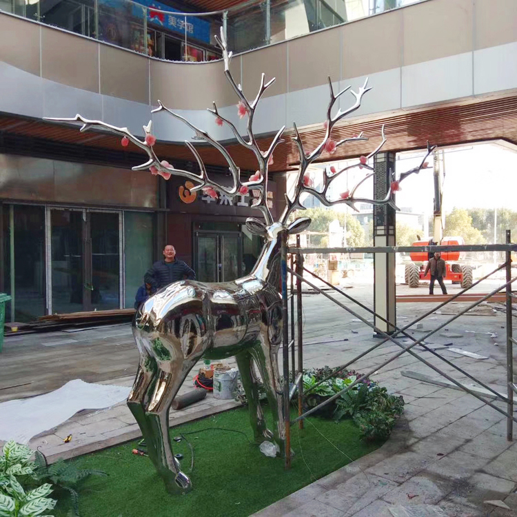 广东不锈钢雕塑厂家先容不锈钢雕塑的产品好欠好呢？？？？